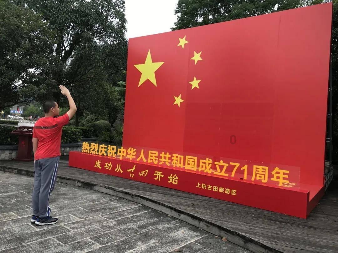 救援采蜜人